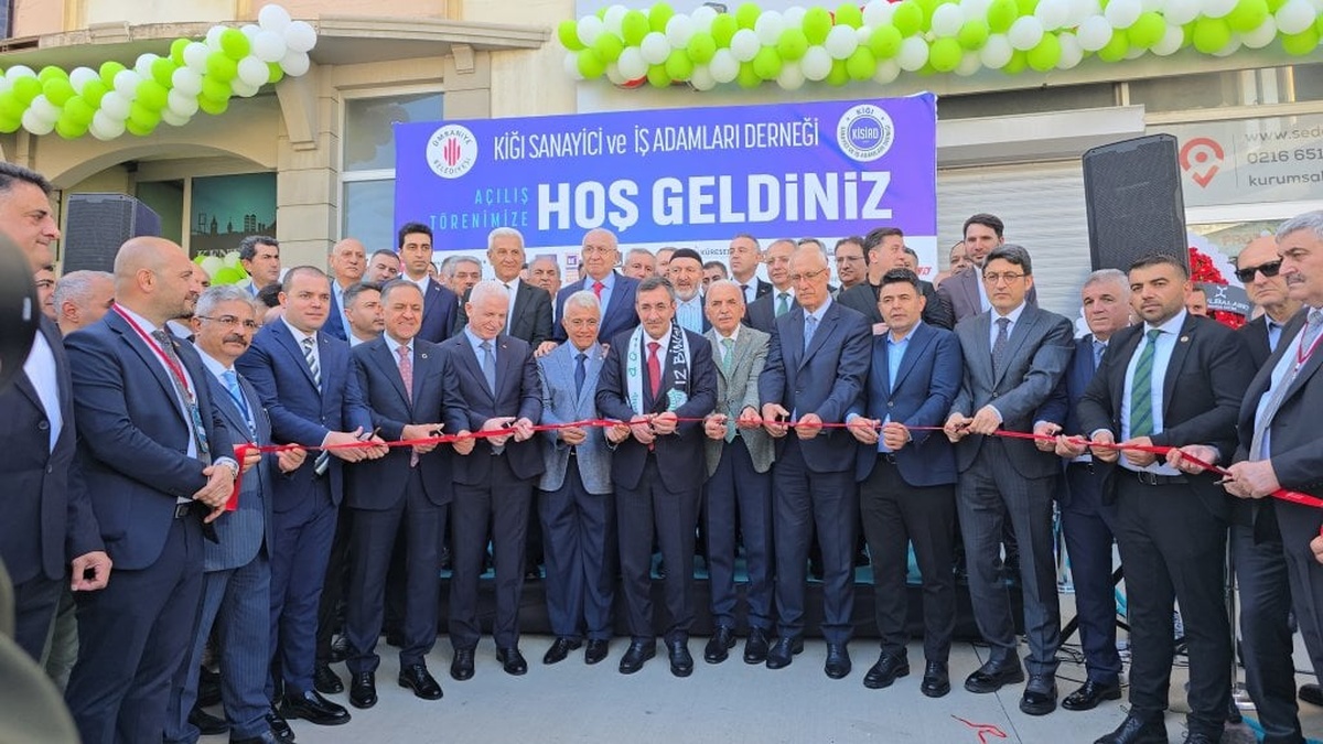 Yılmaz: Terör, halkın ve demokrasinin düşmanıdır