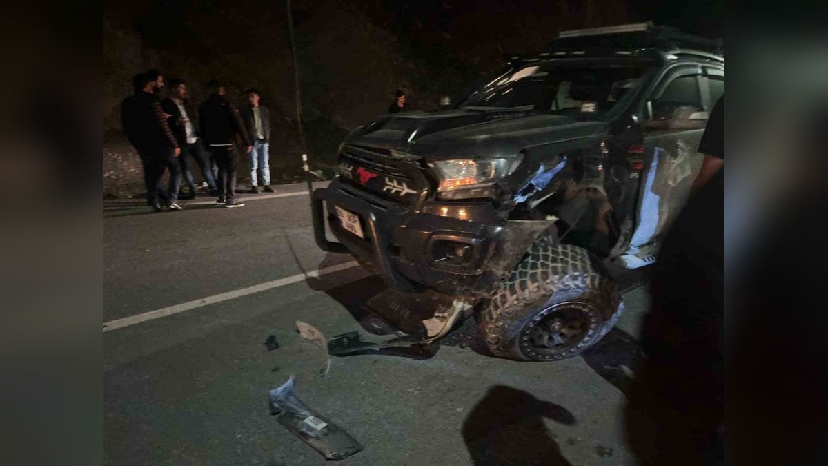 Hakkari'de trafik kazası: 8 yaralı