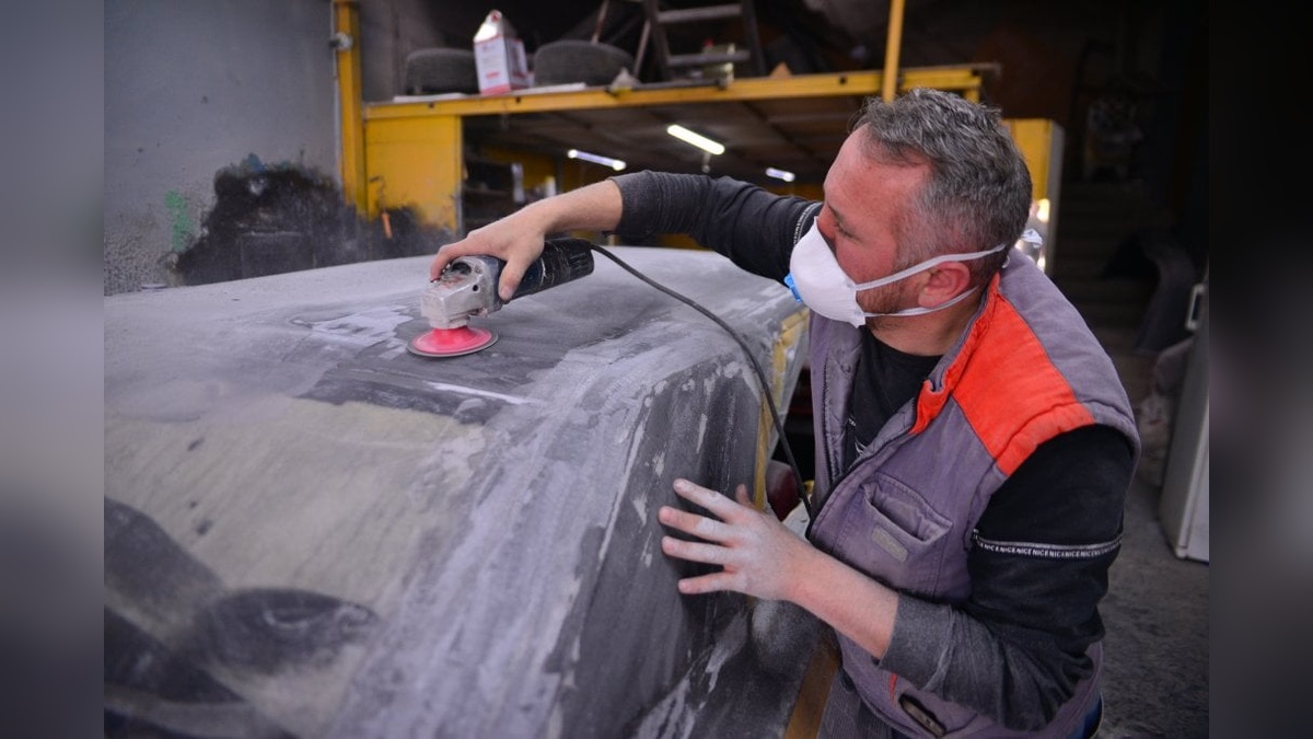 Bursa'da araç modifiye ustası Ali Afat: 'Gören herkes şaşırıyor'