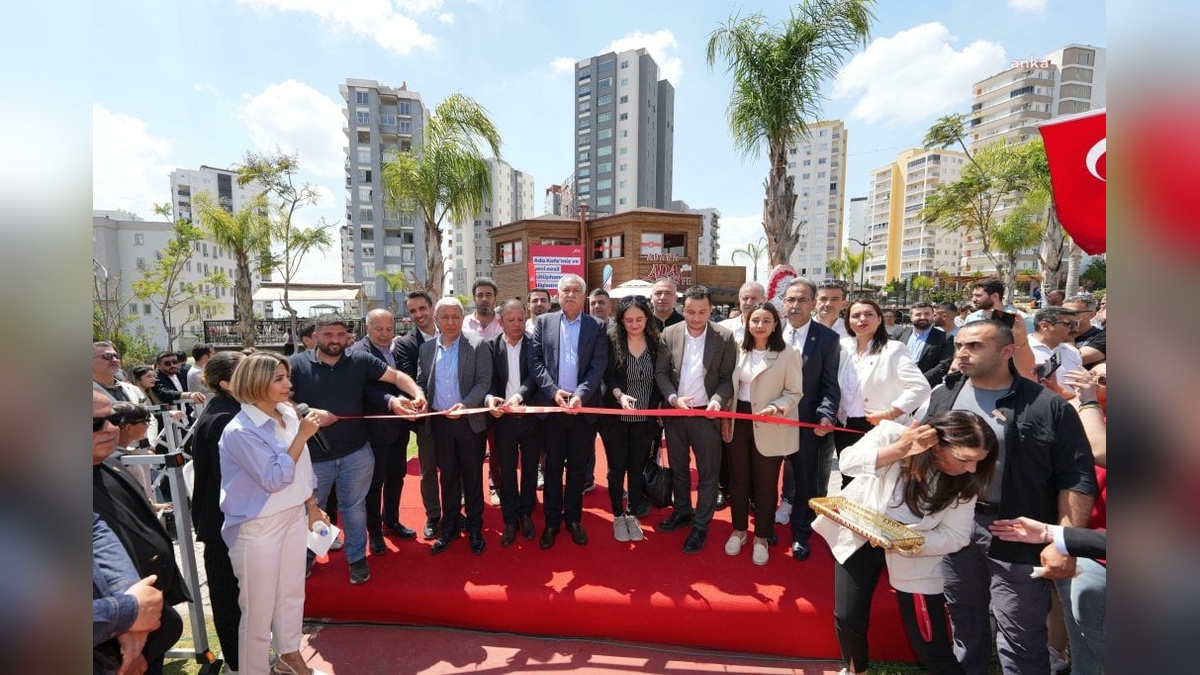 Adana'ya yeni nesil kütüphane ve kafe