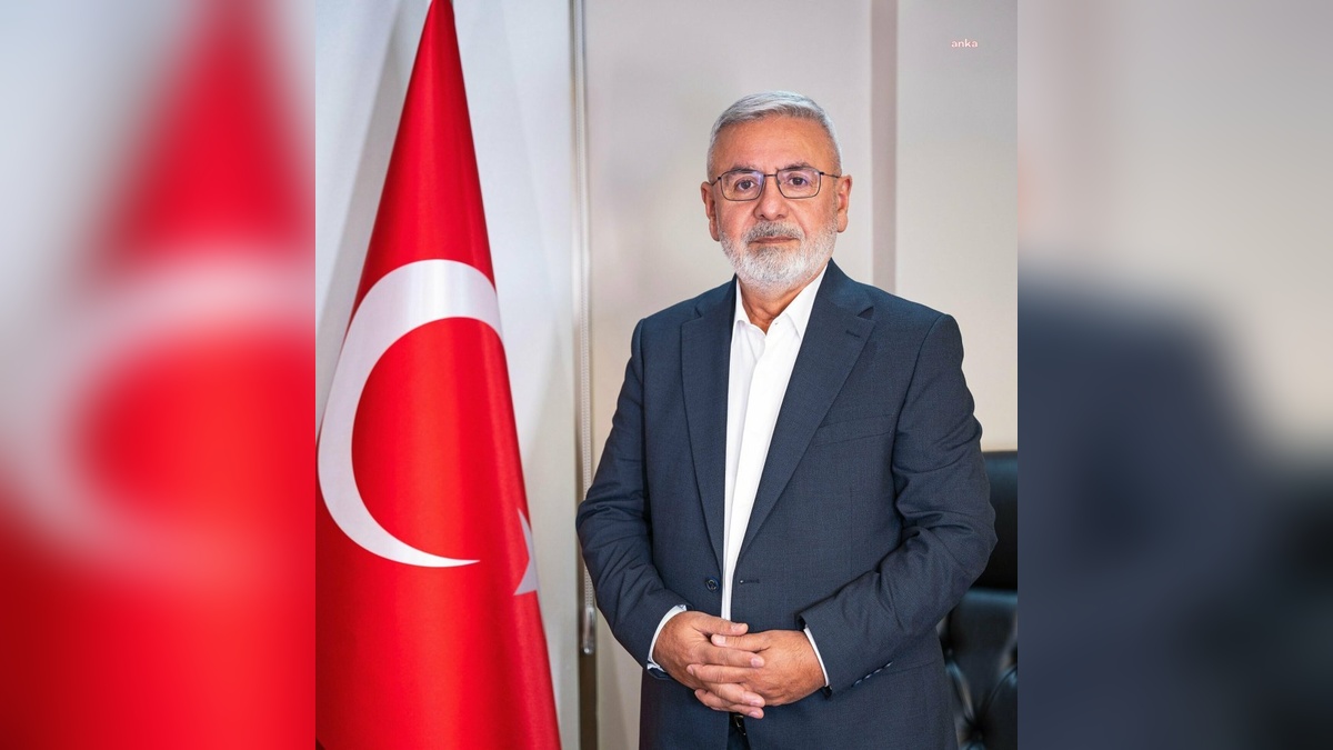 Metiner, Özel'e Saldırıyı Kınadı