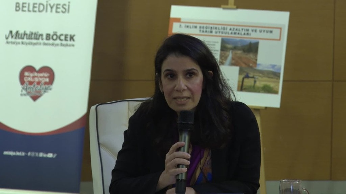 Antalya'da Atık İlaç Toplama ve Bertaraf Projesi Hayata Geçiriliyor