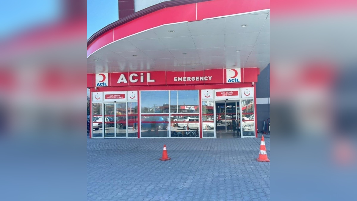 Konya'da Minibüs Çarpması: 12 Yaşındaki Çocuk Yaralandı