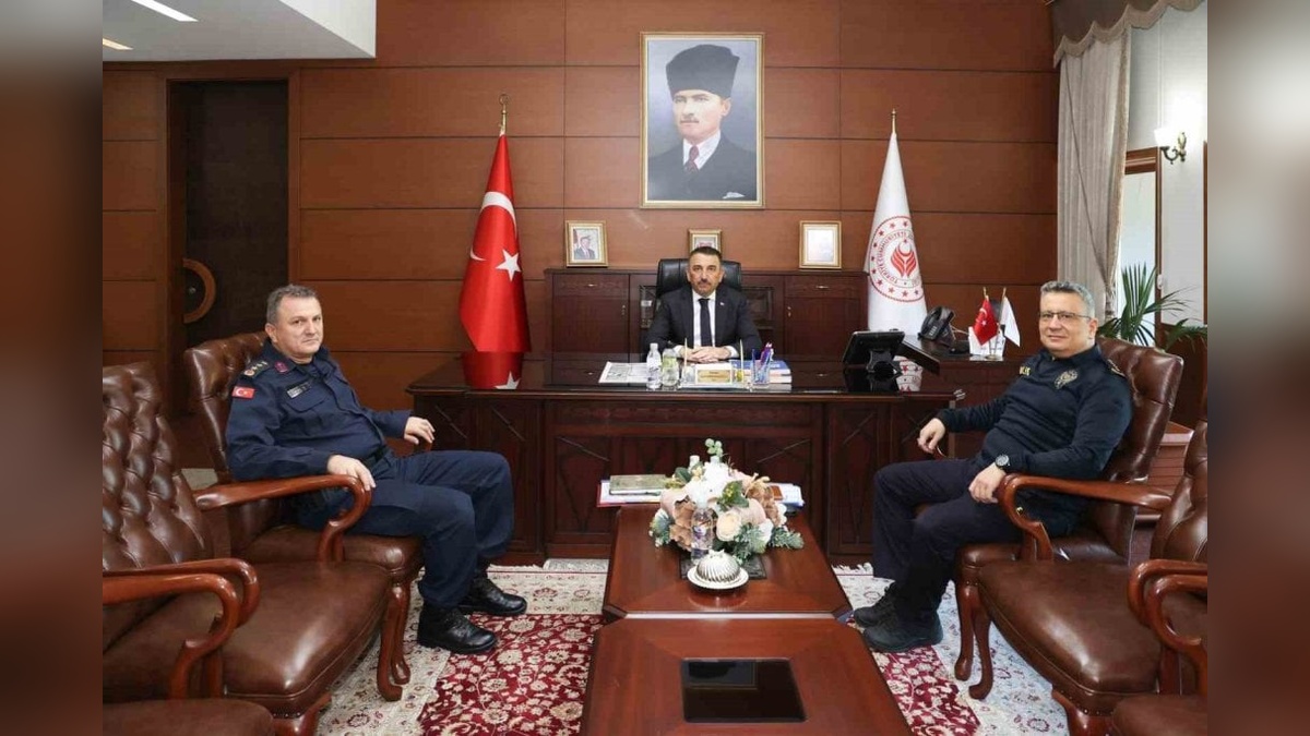 Zonguldak'ta Haftalık Güvenlik Toplantısı: Kaçak Madenlerden Siber Suçlara Geniş Kapsamlı Değerlendirme