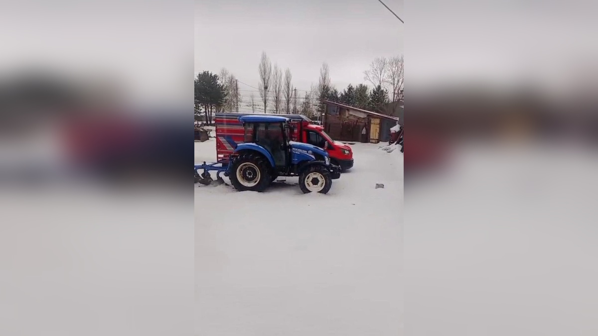 Ardahan'da Dolu Yağışı: Köyler Beyaza Büründü