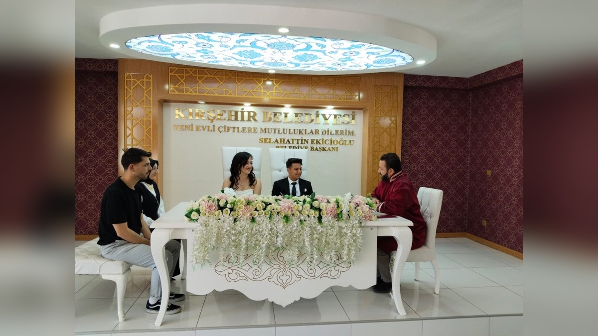 Kırşehir'de 19 çift, 05.05.2025 tarihini tercih etti