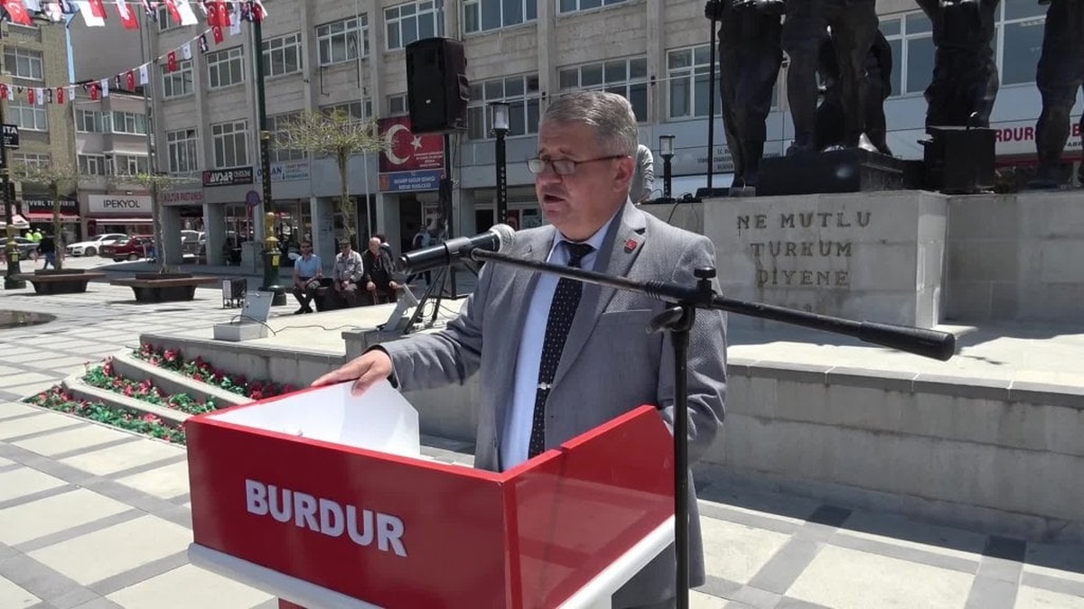 CHP Burdur'dan Özgür Özel'e Saldırı Kınanıyor
