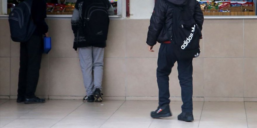 Okul çevresindeki işletmelerde gıda satışına düzenleme