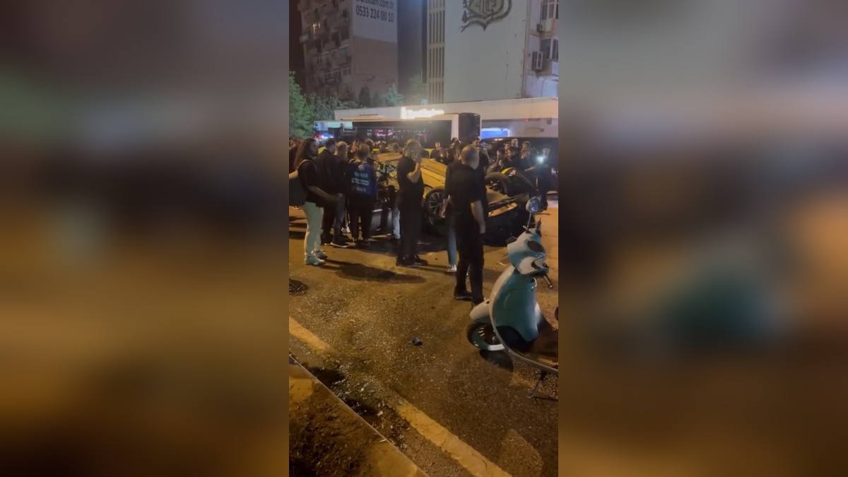 Büyükdere Caddesi'nde trafik kazası: 1 ölü, 2 yaralı