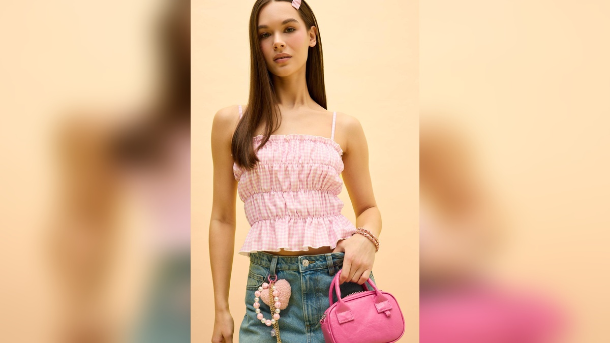 DeFacto, Bubble Gum koleksiyonuyla baharın pastel tonlarını sunuyor