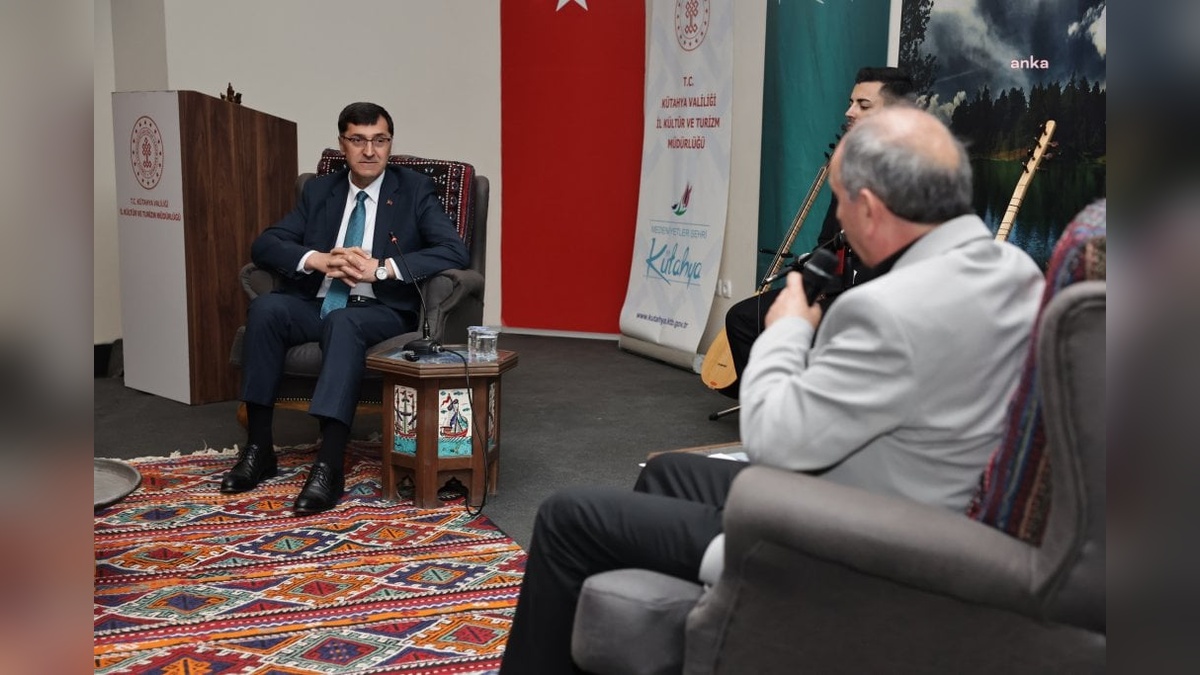 Kütahya Belediye Başkanı Kahveci, Güzel Sanatlar Derneği'nin söyleşisine katıldı