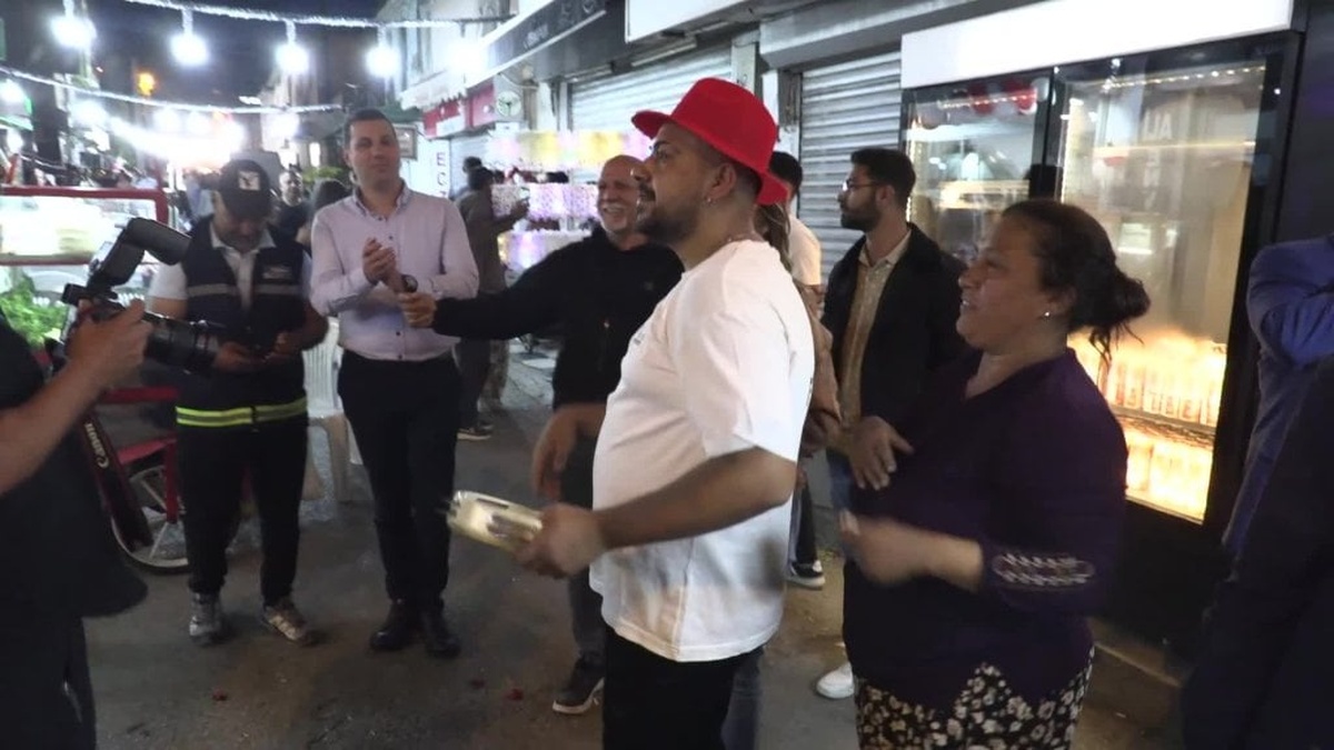 Konak'ta Hıdırellez şenlikleri renkli görüntülere sahne oldu