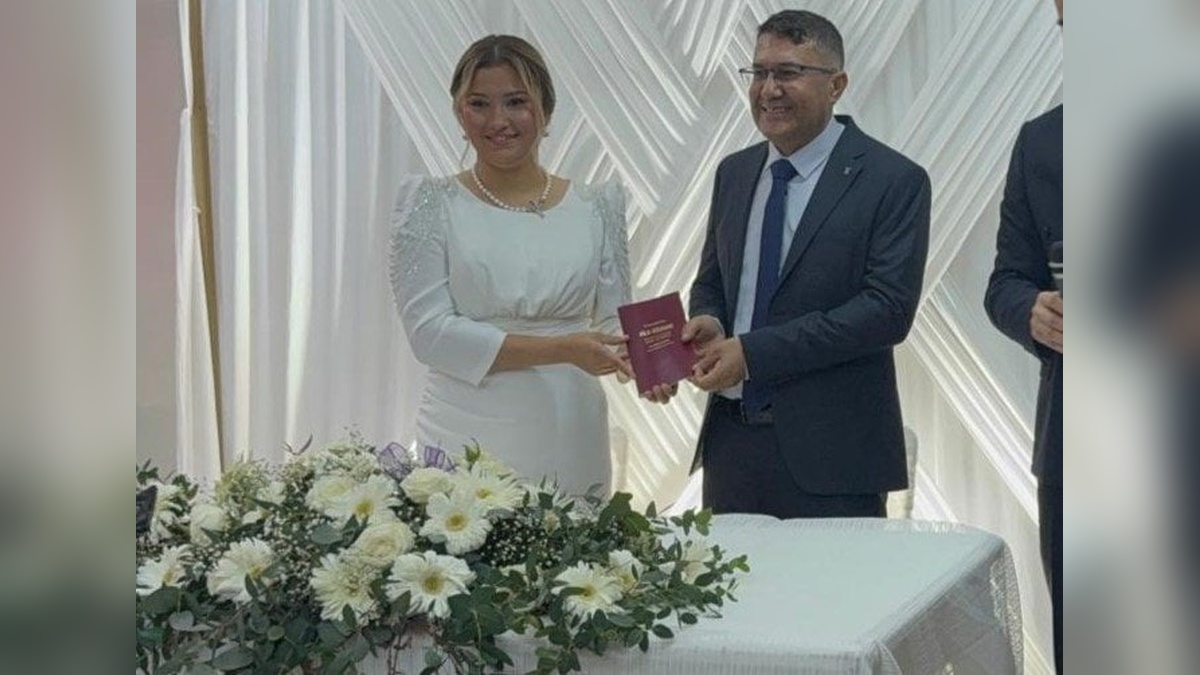 Gaziantepli ve Osmaniyeli öğretmenler, deprem sonrası evlendi