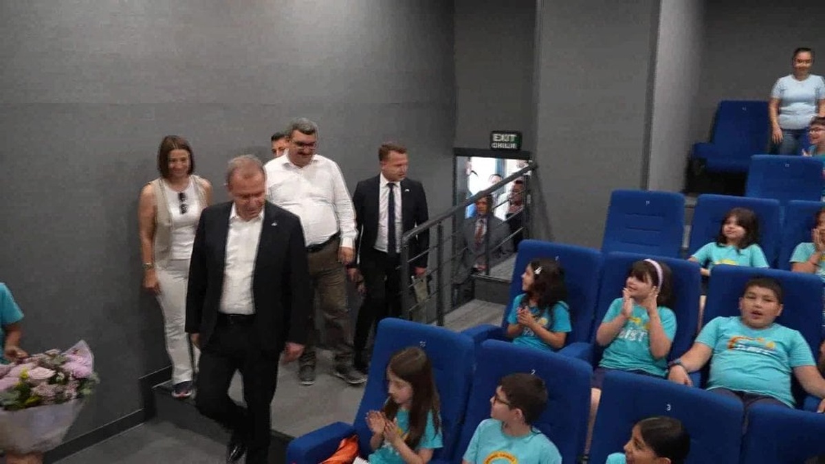 Seçer, Tarsus öğrencilerinin sorularını yanıtladı