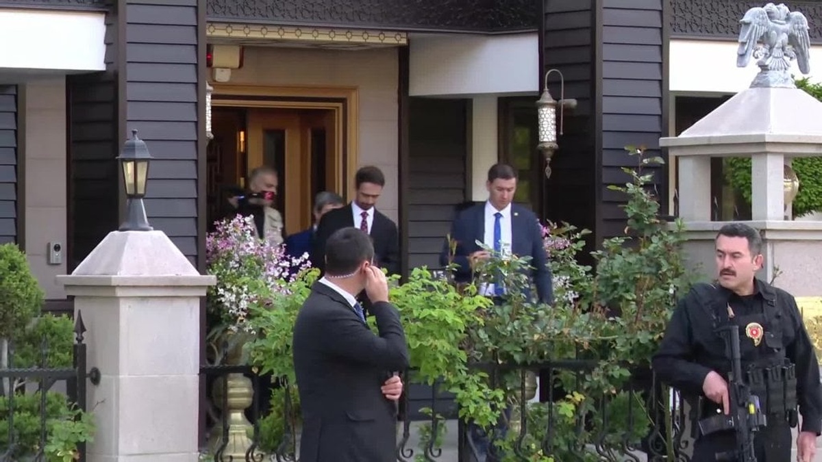 Erdoğan, Bahçeli'ye ziyarette bulundu