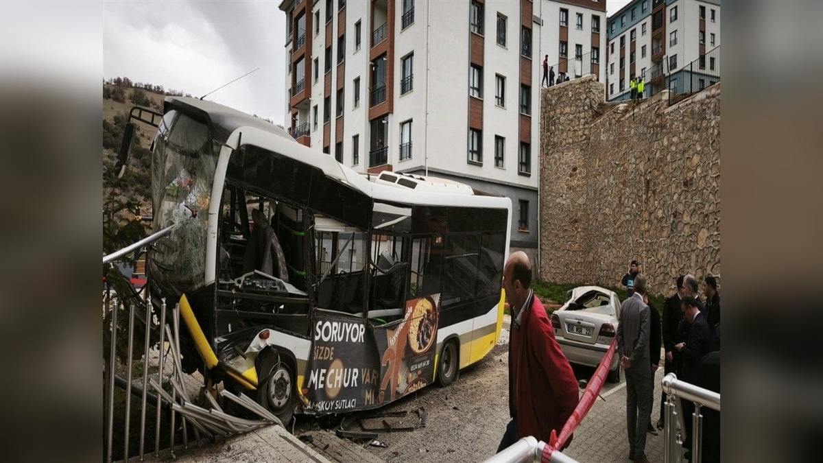 İnegöl'de otobüs kazasında hayatını kaybeden şoför Yusuf Tatlıdede'nin yaşam mücadelesi 55 gün sürdü
