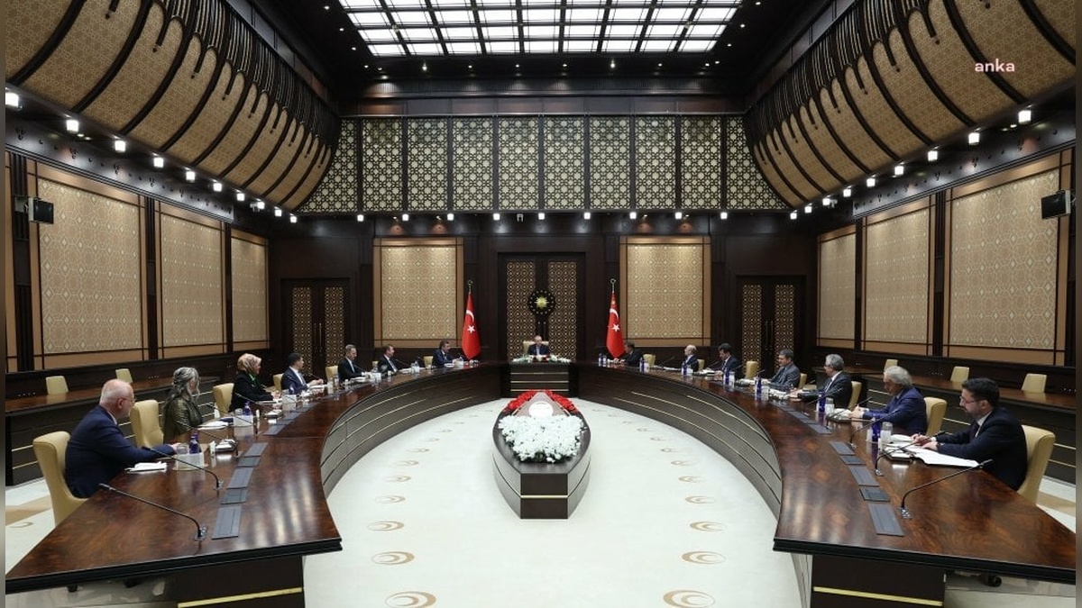 Erdoğan, 2028 vizyonu için politika kurullarından rapor istedi