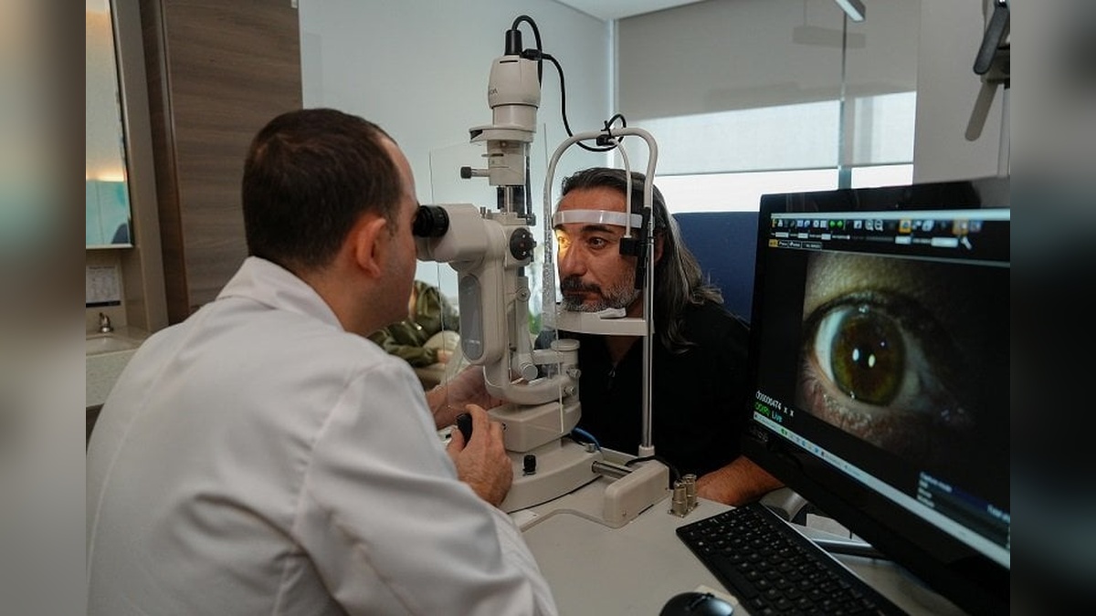 Sinan Canbaz, akıllı mercek ameliyatı ile özgürce görmeye başladı