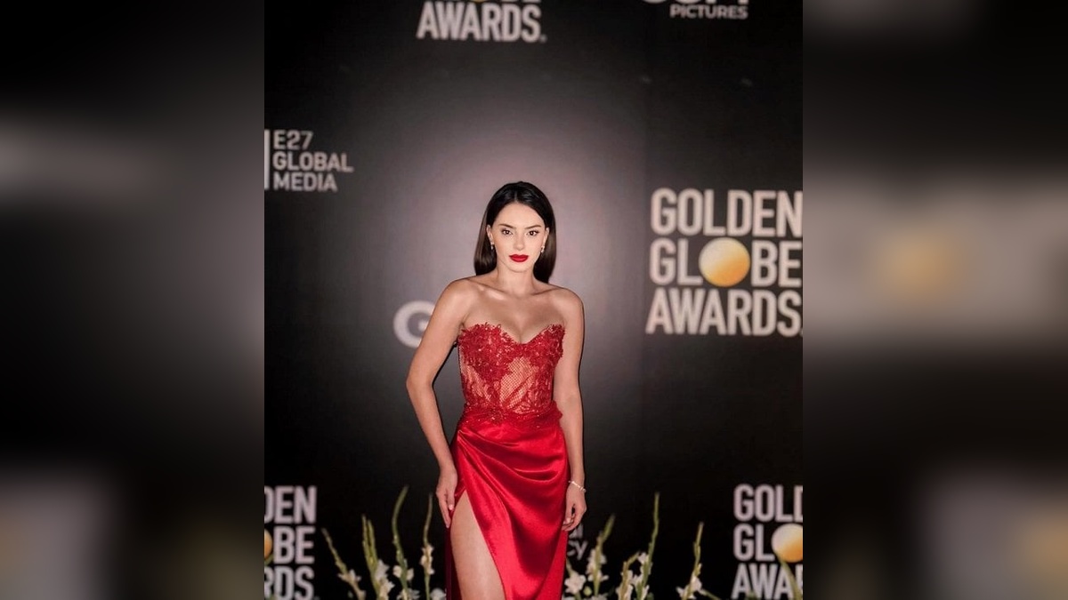 Sera Kutlubey'in 'Plüton'un Düşüşü' romanı İnci Taneleri dizisiyle yeniden gündeme geldi