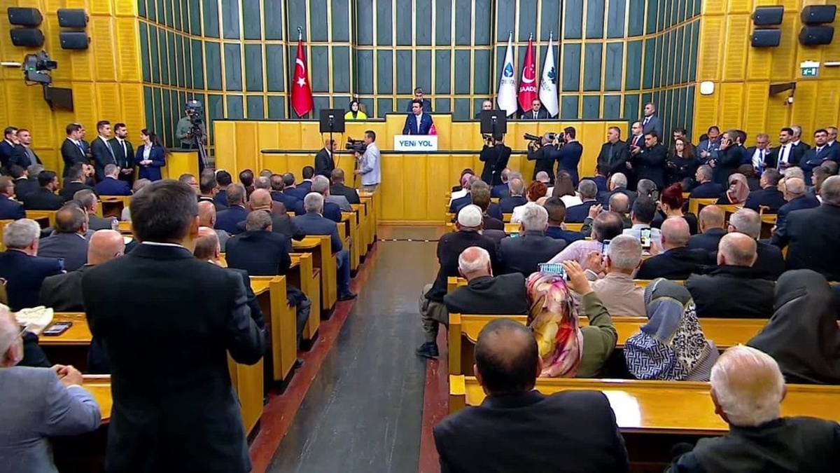 Arıkan'dan Özel'e saldırı ve ekonomiye ilişkin sert eleştiriler