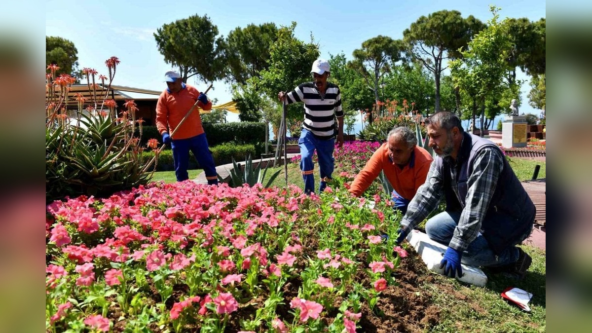 Antalya Çiçek Desenleri Günleri için hazırlıklar tamamlandı