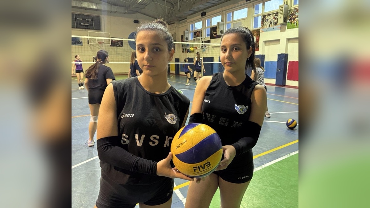 Ada ve Naz Işık ikizleri, voleybolla hayallerinin peşinde