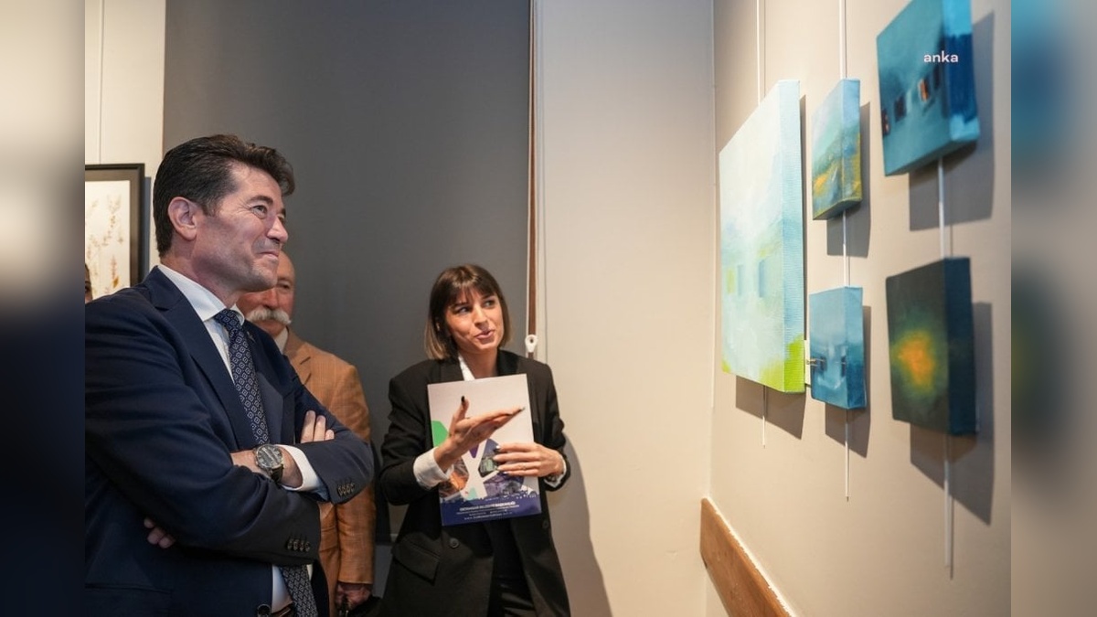 Ahmet Kaya, Trabzon'un ressamlar kenti olduğunu vurguladı