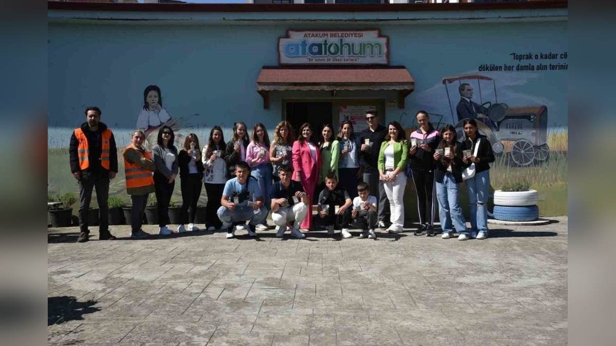 Kuzey Makedonya'dan öğrenciler Ata Tohum Merkezi'ni ziyaret etti