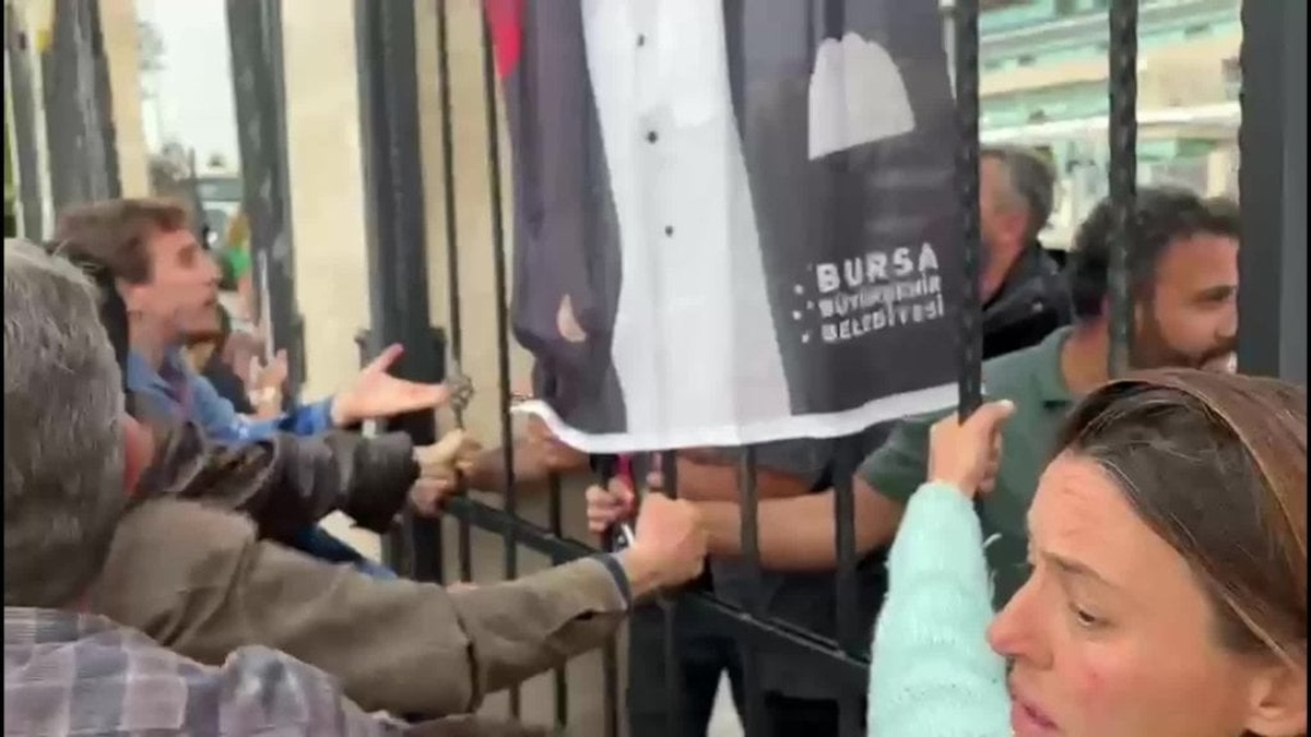 AYM'nin kararı hayvan hakları savunucularını protestoya itti