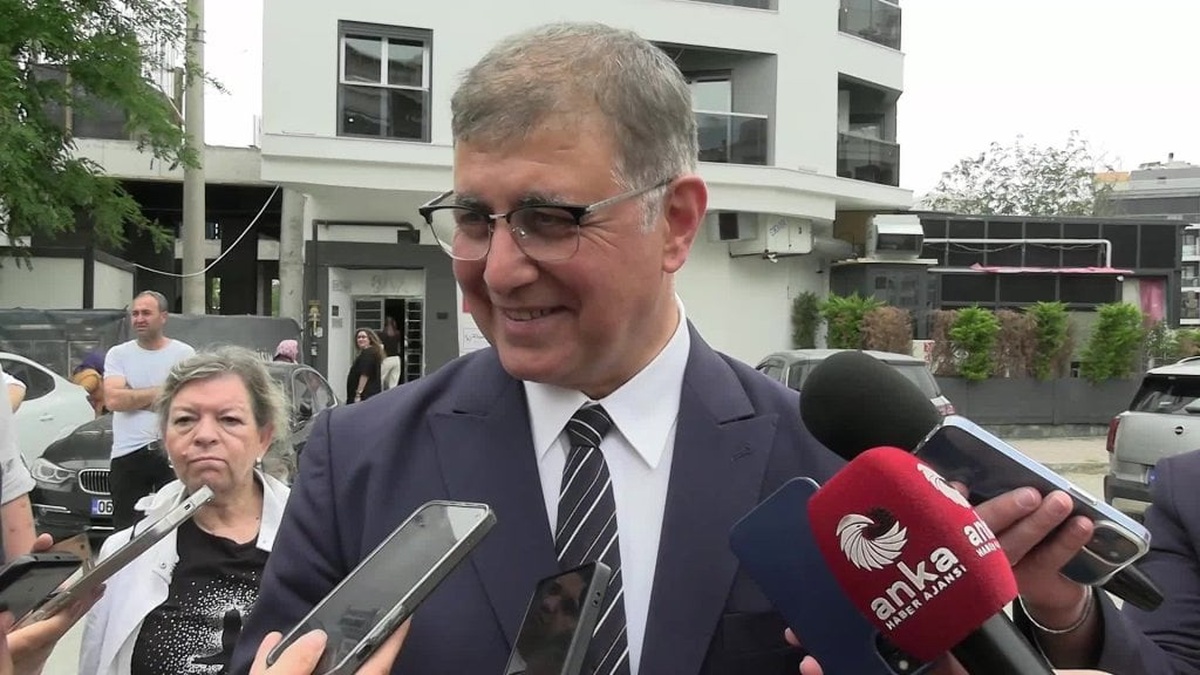 Tugay: İzmir Büyükşehir'de toplu işten çıkarma yok