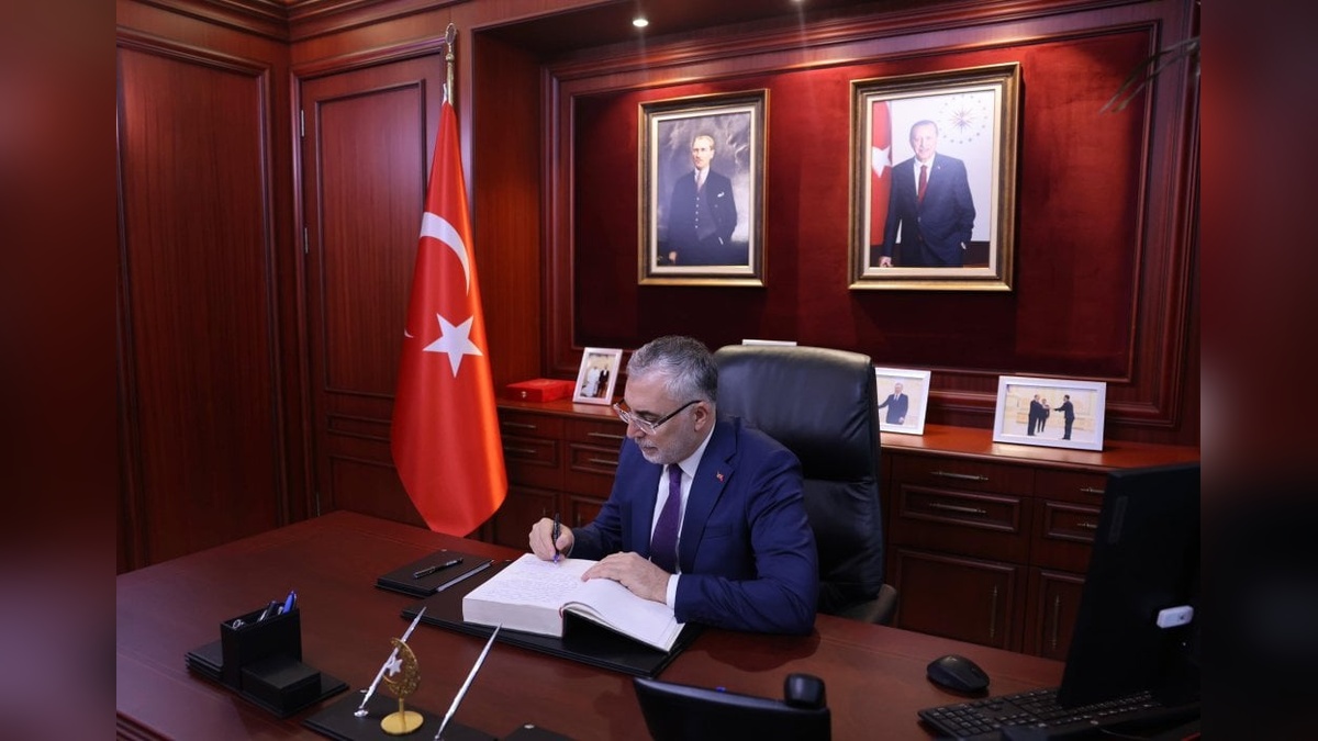 Işıkhan, Taşkent Büyükelçiliği'ni ziyaret etti