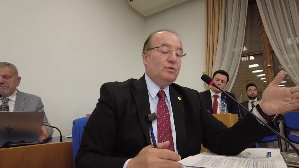 Akay: TRT bandrol ücretleri enflasyonu artırıyor