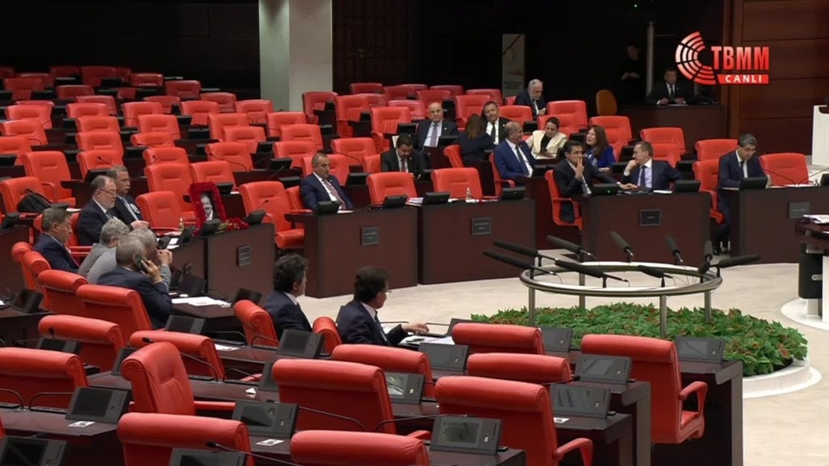 TBMM'de Özgür Özel'e saldırı önergesi reddedildi