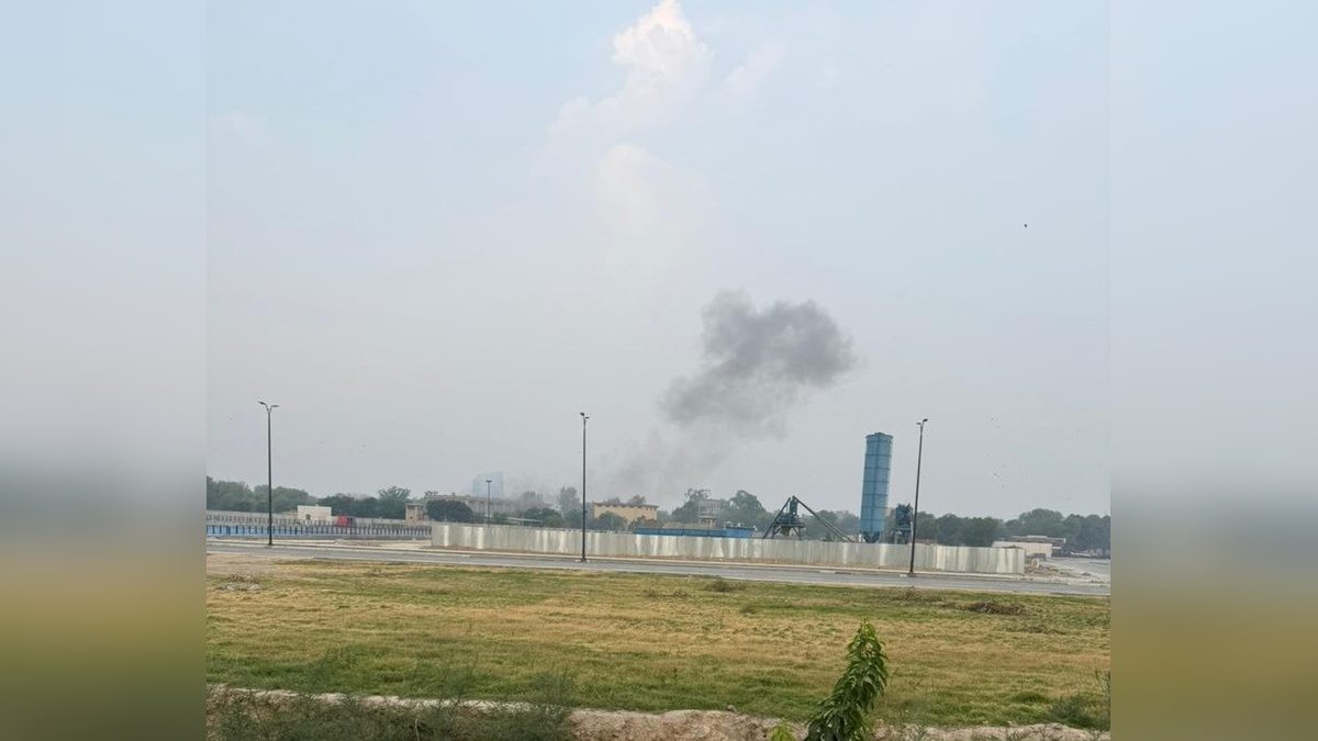 Lahor'da patlamalar: Hindistan İHA'sı düşürüldü iddiası