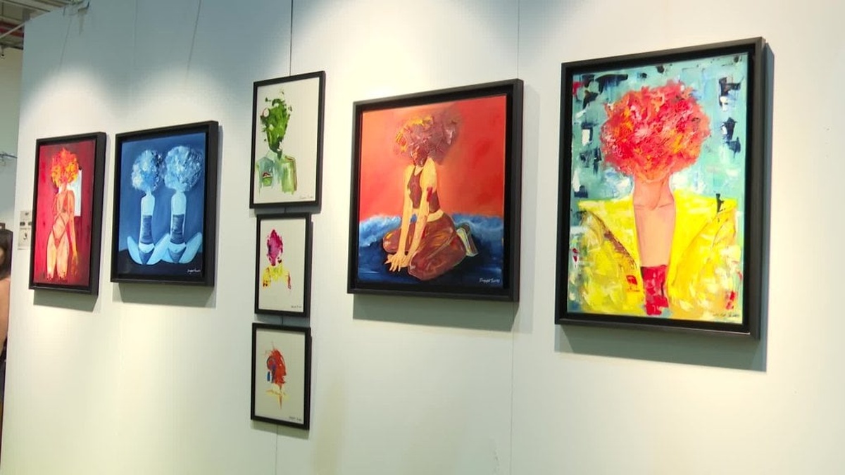 İzmir Sanat ve Antika Fuarı kapılarını açtı