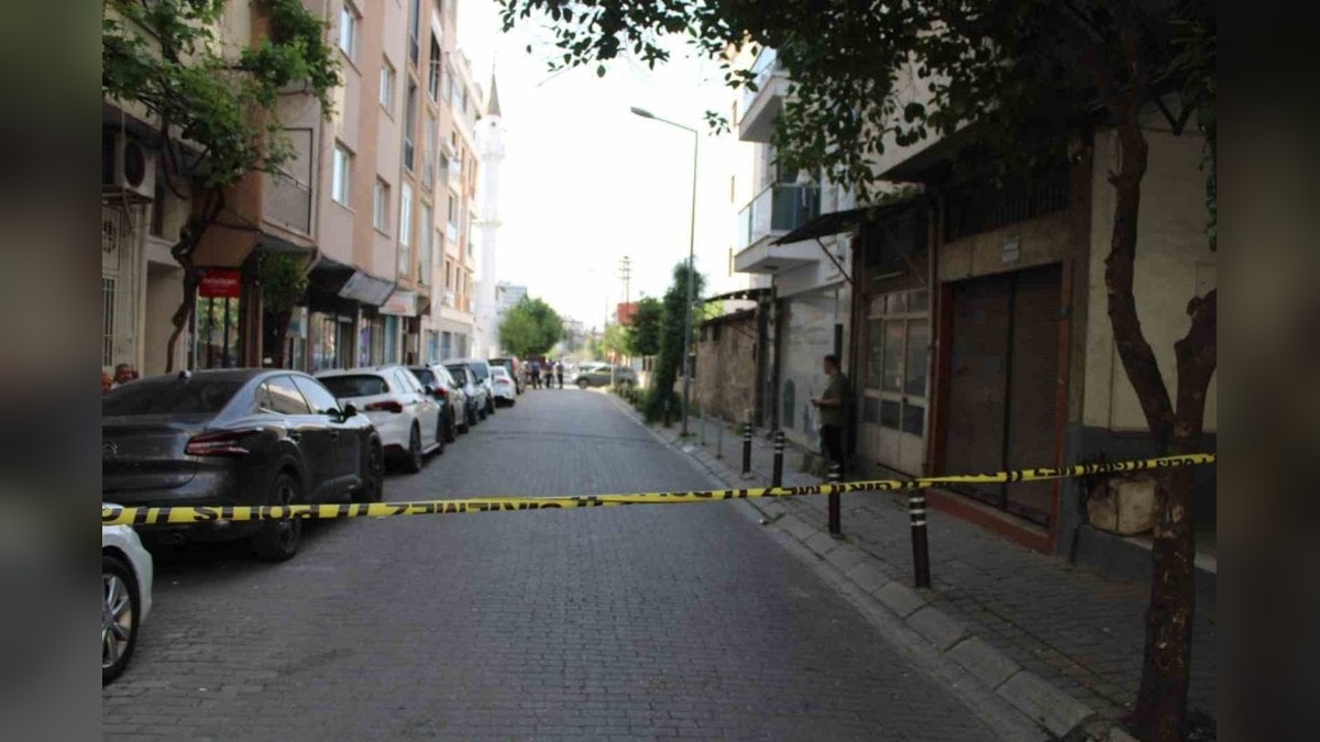 Aydın'da okul duvarındaki çanta paniğe neden oldu