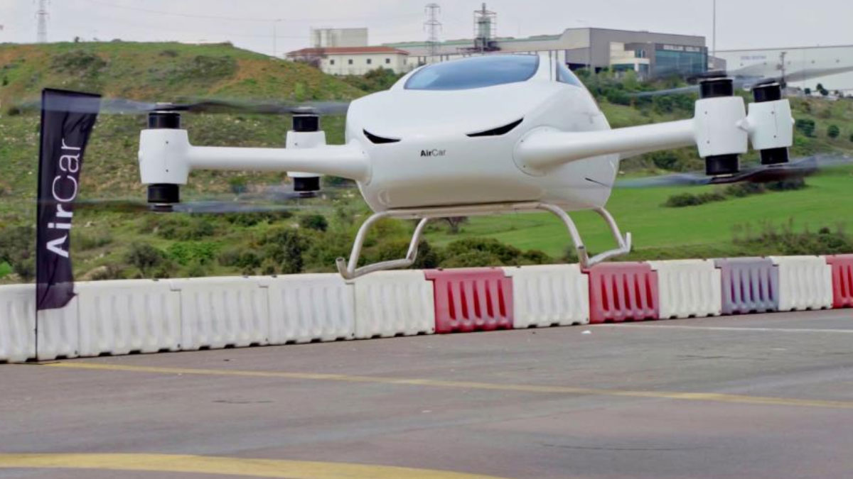 Yerli uçan otomobil geliyor, insanlı uçuşlar başladı!