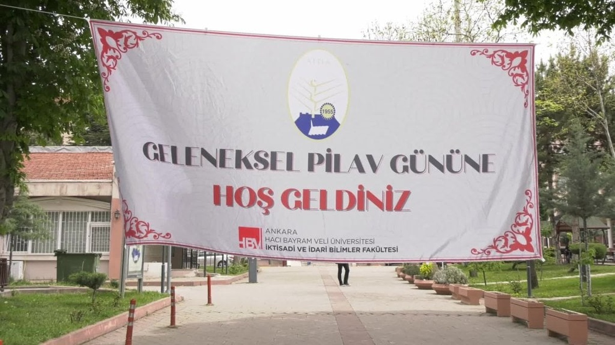 Hacı Bayram Veli Üniversitesi'nde geleneksel pilav günü