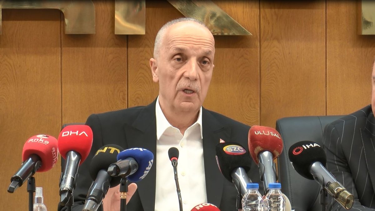 TÜRK-İŞ Başkanı Ergün Atalay'dan asgari ücret ve kamu işçileri açıklaması