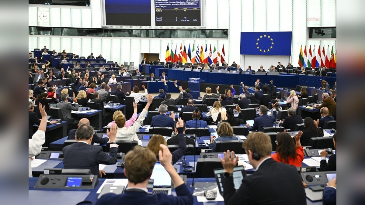 Avrupa Parlamentosu'ndan Türkiye raporu: üyelik süreci donmuş halde kalmalı