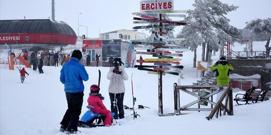 Kayak merkezleri yılbaşına hazır