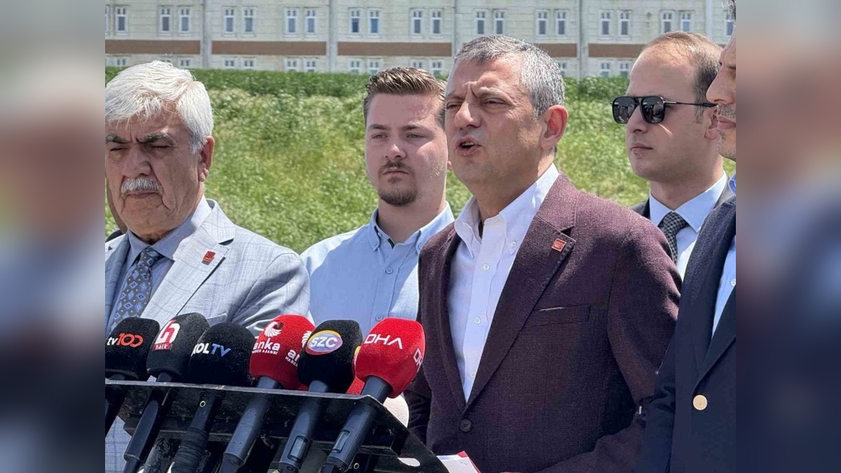 Özgür Özel: İmamoğlu'nun X hesabının kapatılması dijital darbedir