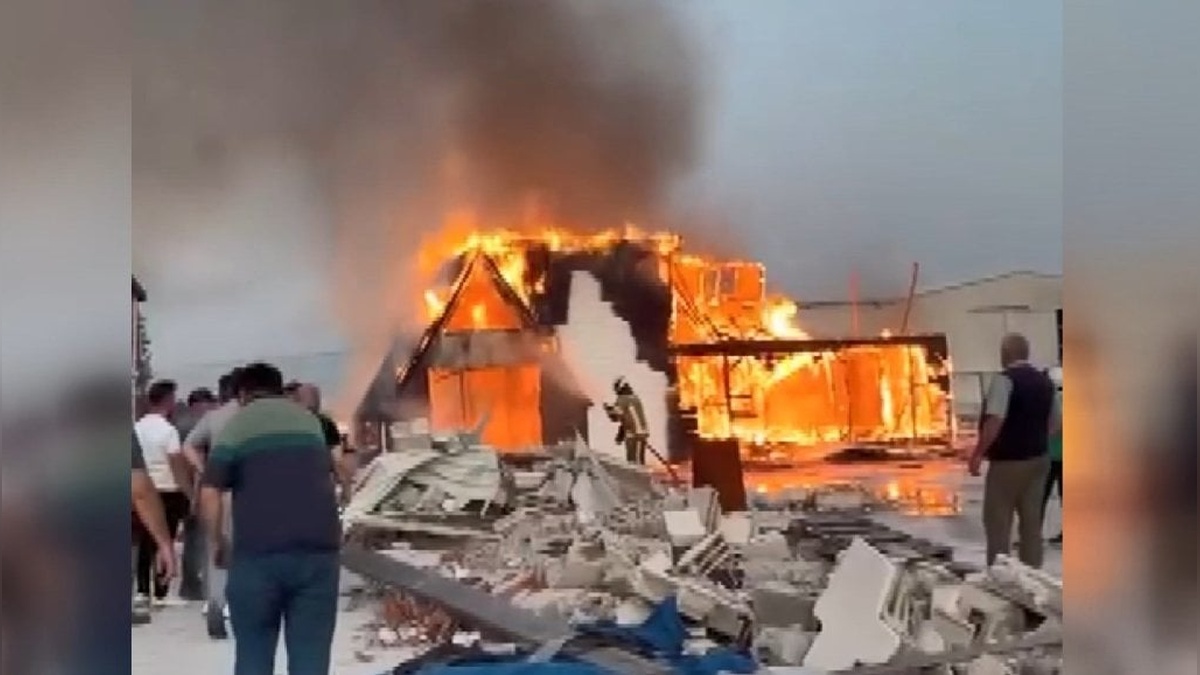 Mudanya'da tiny house alevlere teslim oldu