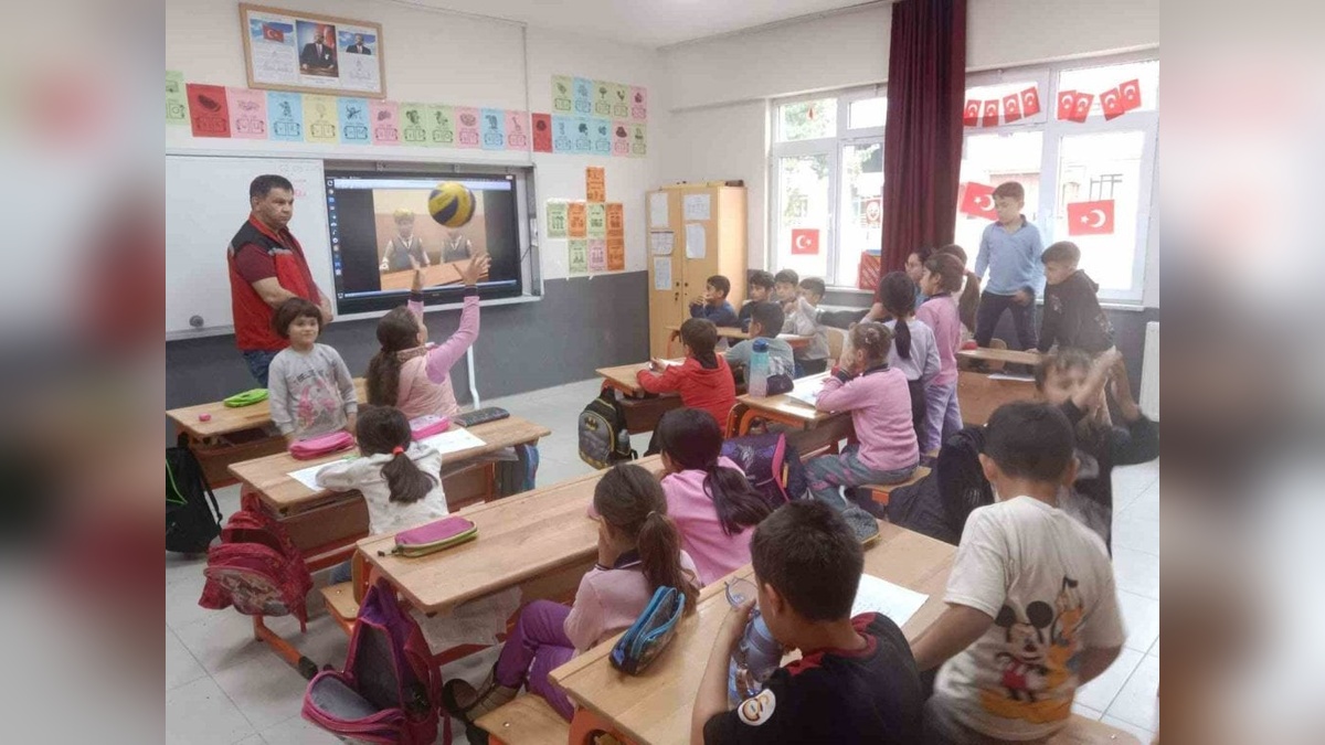 Sarıgöl'de öğrencilere gıda güvenliği eğitimi