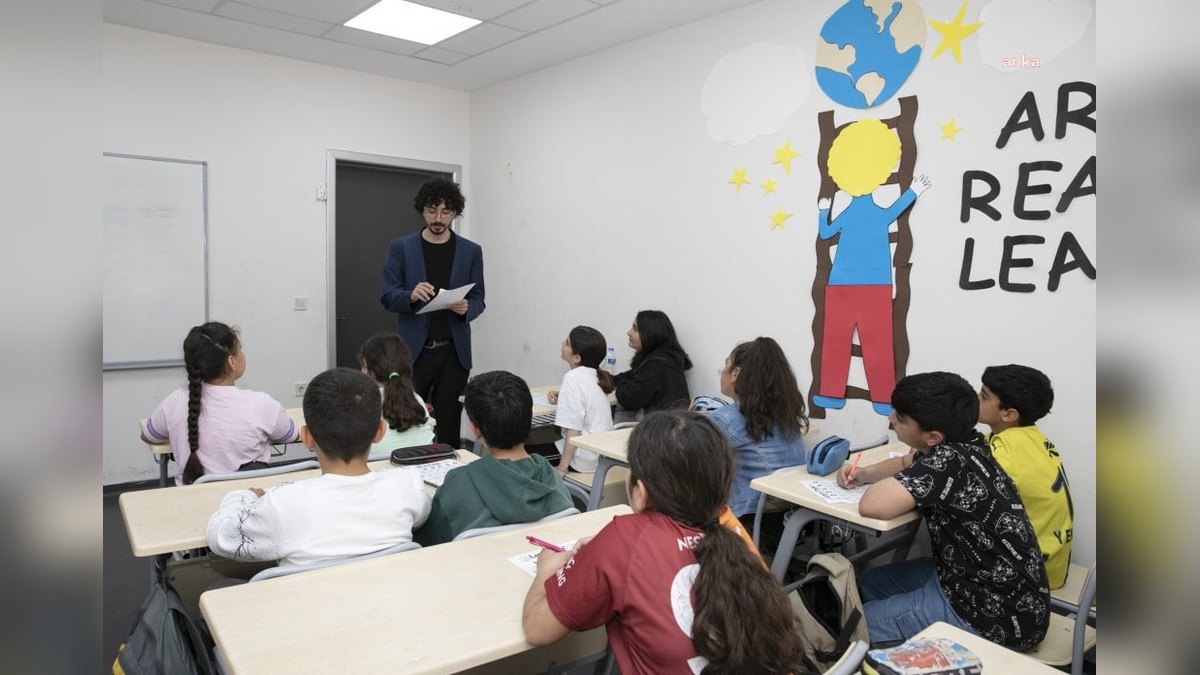 Mersin Büyükşehir Belediyesi’nin ‘Hello Mersin’ Projesi Halkkent’te de Başladı