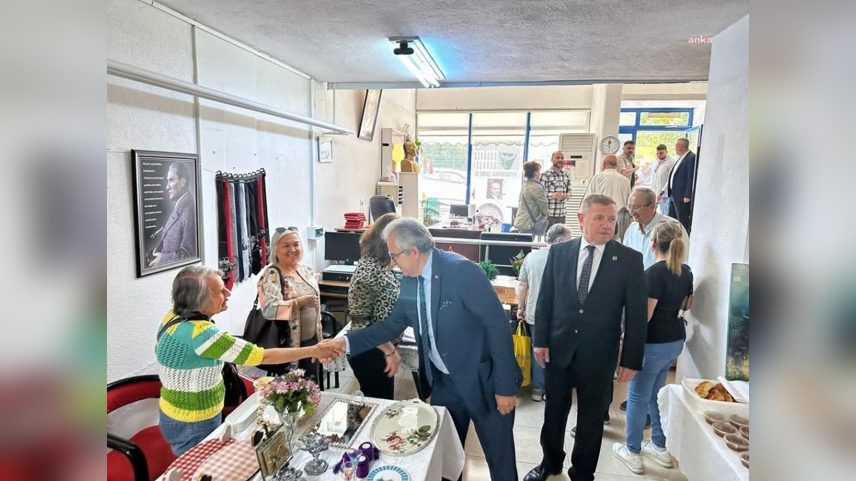 Bandırma Belediye Başkanı Mirza, ADD Kermesini Ziyaret Etti