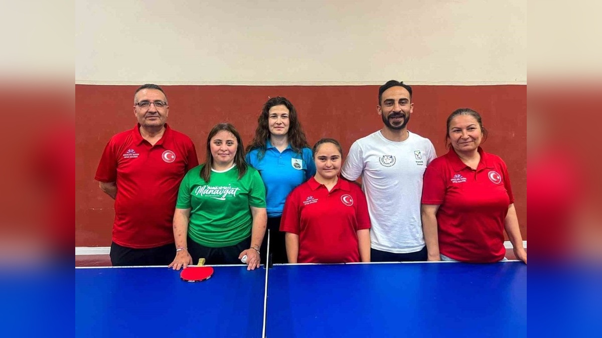 Manavgat Belediyespor'dan Masa Tenisi Şampiyonası Başarısı