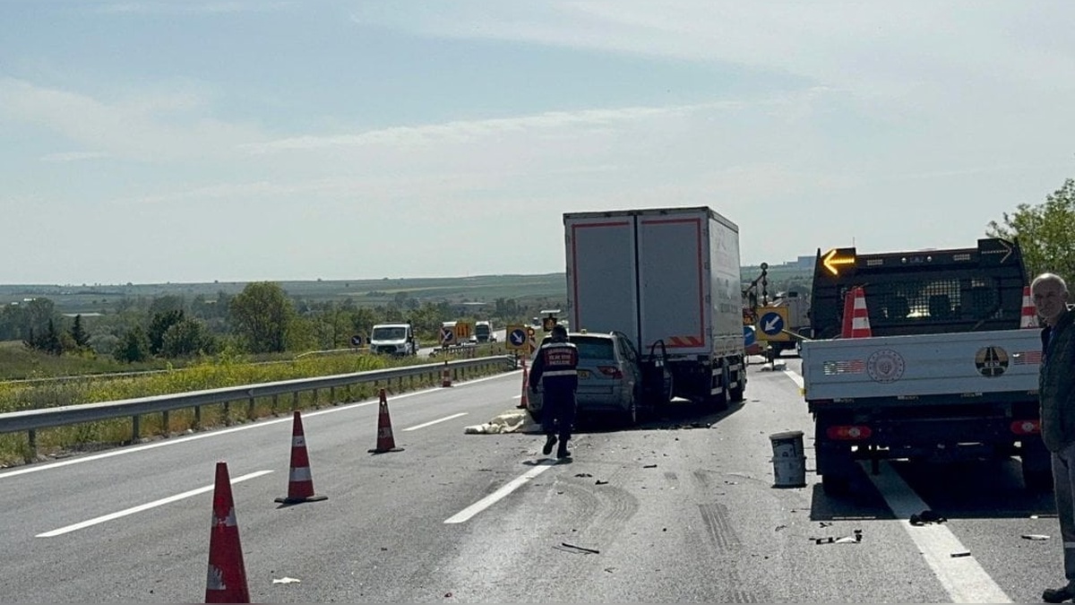TEM Otoyolu'nda zincirleme kaza: 3 yaralı