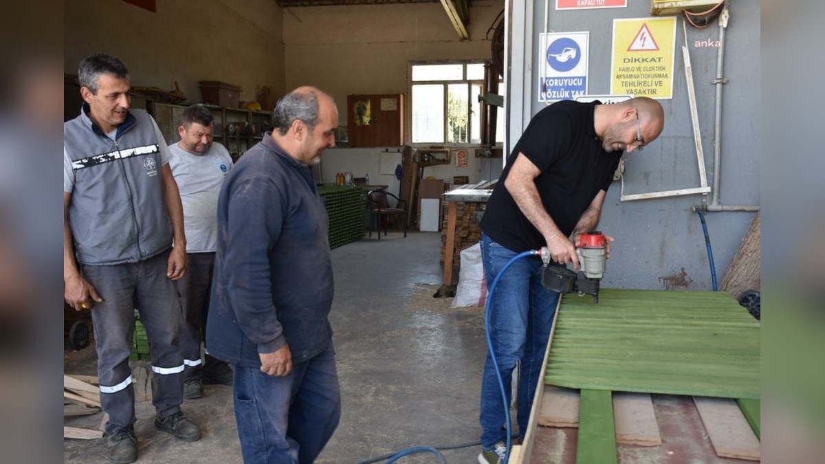 Germencik Belediyesi, Çit İmalatını Öz Kaynaklarıyla Üreterek Tasarruf Sağlıyor