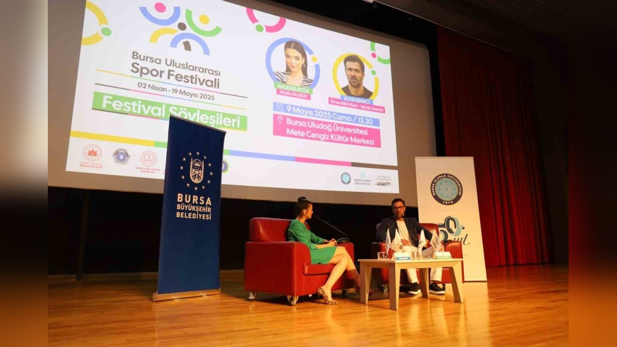 Ömer Erdoğan, Bursa Uluslararası Spor Festivali'nde gençlerle buluştu